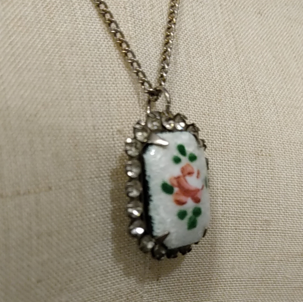 Vtg Guilloche Enamel Pink Rose Rhinestone Pendant Necklace Cottagecore Lolita - Picture 2 of 10